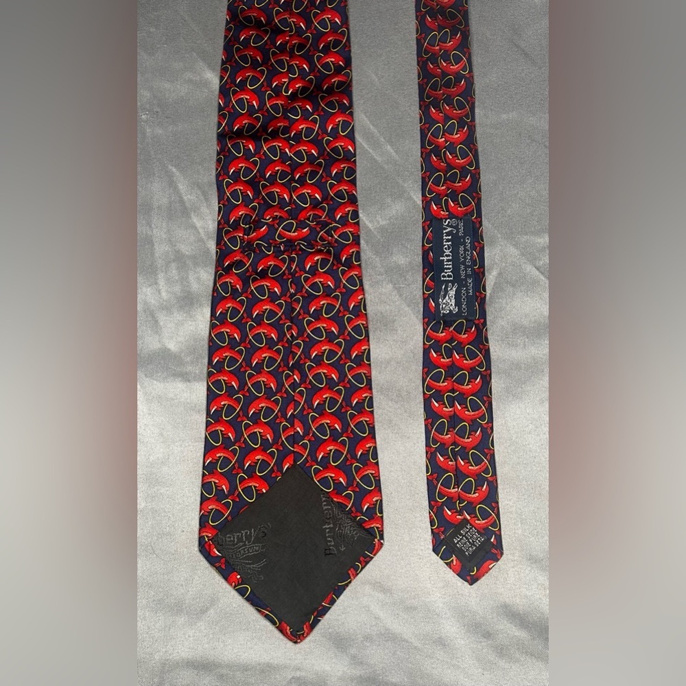 Men’s Burberry London Vintage Blue Red Dolphin Silk Necktie Designer Tie - Picture 2 of 4
